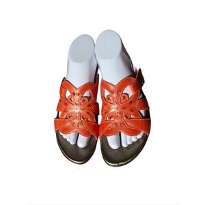 NWOT Clarks Bendables Sandals Size 9 M Coral Leather Adjustable Slip On …